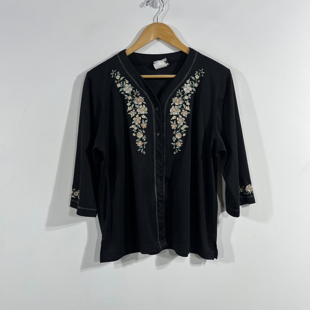 BonWorth VTG 90s Whimsigoth Boho Black Floral Embroidered Top Womens Medium Pet